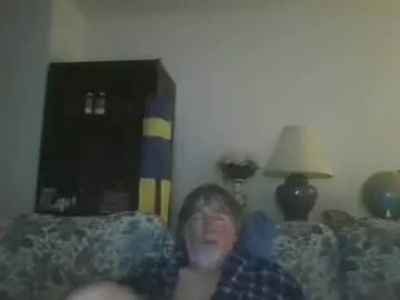Chaturbate Free Porn Cam of silverfunfox