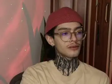 Chaturbate Best live sex cam show of bastiel_