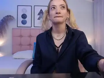 Chaturbate Adult Webcam of zoee_joness