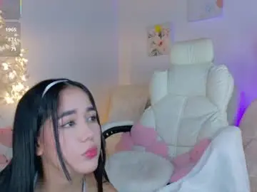Chaturbate Best live sex cam show of emmy_candy_18