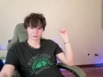 Chaturbate Best live sex cam show of anthonycutie