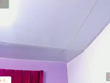 Chaturbate Live Sex Cam of shanelle7
