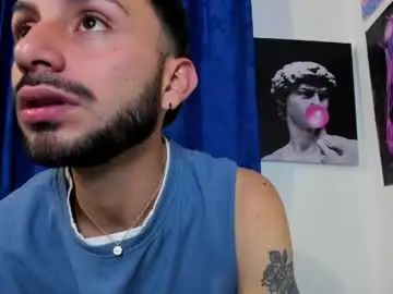 Chaturbate Private Sex Chat of santi_mateo