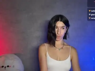 Chaturbate Nude Webcam of smaillev