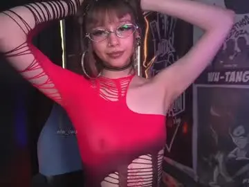 Chaturbate Nude Webcam of elle_uwu