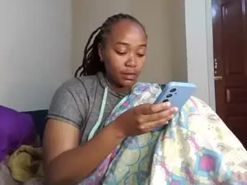 Chaturbate Watch Live Sex Cams of atara_seren