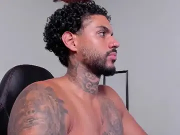 Chaturbate Free Porn Cam of luigi1_