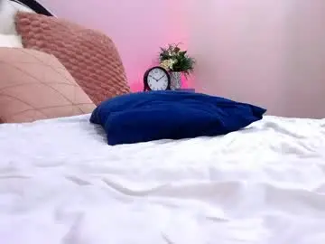 Chaturbate Live Sex Cam of foxxyclarise