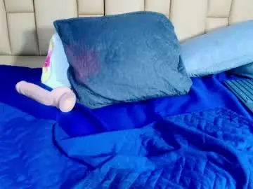 Chaturbate Adult Webcams of liil_miia