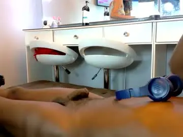 Chaturbate Live Porn of petitestrawberry18