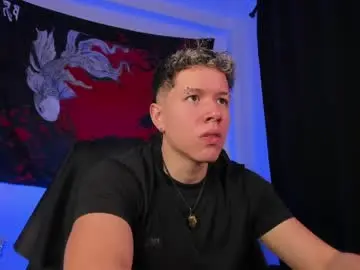 Chaturbate Live Sex Cam of nathan_blake_