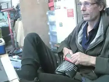 Chaturbate Watch Live Sex Cams of 03oldskoolatgm