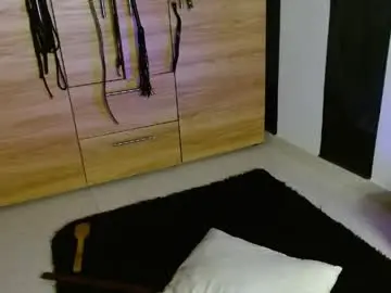 Chaturbate Best live sex cam show of cuteisabella_a