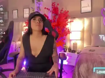 Chaturbate Adult Webcam of kiara_kismet9