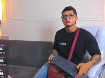 Chaturbate Best live sex cam show of paradise_boy_s