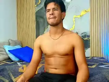 Chaturbate Live Porn of jacobwolf__