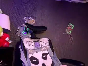 Chaturbate Live Porn of lxrdhxkvgemvsterjuice