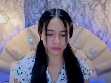 Chaturbate Watch Live Sex Cams of emmamiller__