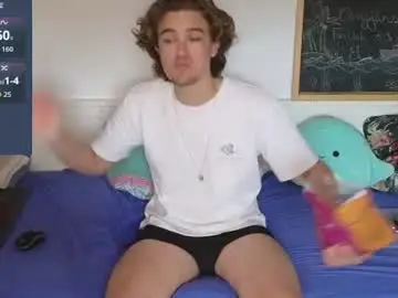 Chaturbate Live Sex Cam of alex83530