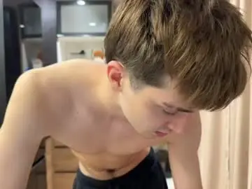 Chaturbate Best live sex cam show of panda_b0y