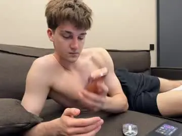 Chaturbate Adult Webcams of panda_b0y