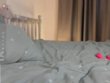 Chaturbate Live Sex Cam of tyty_pupu