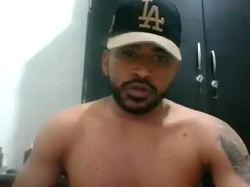 Chaturbate Adult Webcam of josebabilonia09
