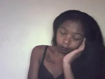 Chaturbate Free Porn Cam of michou_69