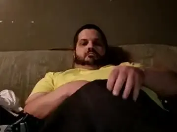 Chaturbate Free Porn Cam of handsomedaddy198924
