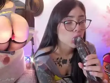 Chaturbate Watch Live Sex Cams of pam_duff