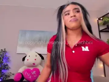 Chaturbate Best live sex cam show of peachbrii