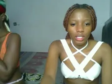 Chaturbate Free Live Porn of heilybunny