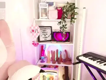 Chaturbate Free Live Porn of justonecute