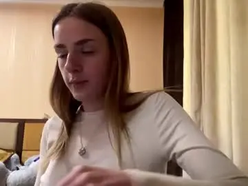 Chaturbate Live Sex Cam of suzannetigerino