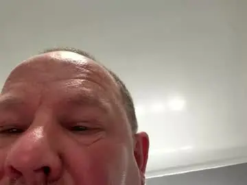 Chaturbate Free Porn Cam of icanmakeyousquirt69