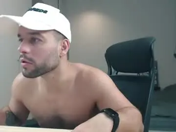 Chaturbate Sex Cam of sandro_best