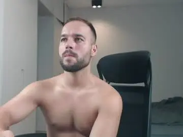Chaturbate Adult Webcams of sandro_best