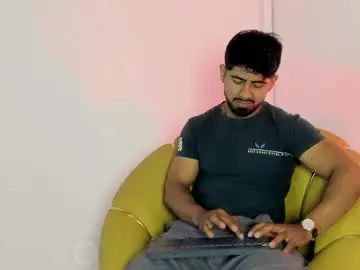 Chaturbate Watch Live Sex Cams of noahbrooks1