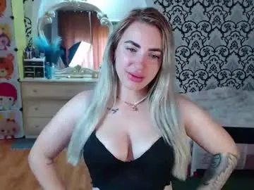 Chaturbate Sex Chat of lorasinclare