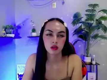 Chaturbate Best live sex cam show of queen_danaya