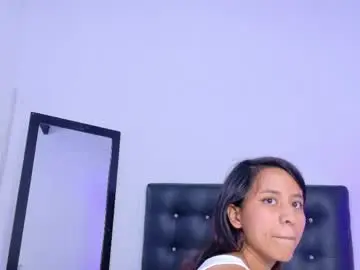 Chaturbate Adult Video Chat of skinny_hottie18