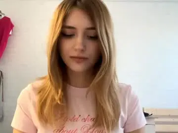 Chaturbate Sex Cam of michellfallert