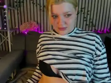 Chaturbate Watch Live Sex Cams of polly__mayer