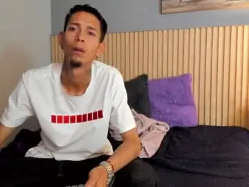 Chaturbate Live Porn of jason_isabella
