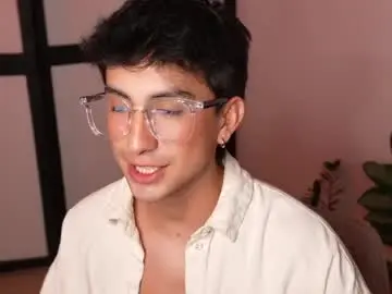 Chaturbate Private Sex Chat of sweettaaron