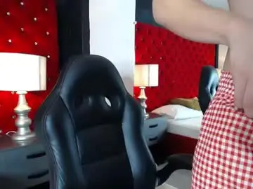 Chaturbate Live Sex of stefano_moretti