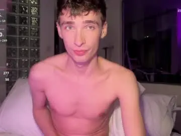 Chaturbate Sex Cam of face_cum_shooter