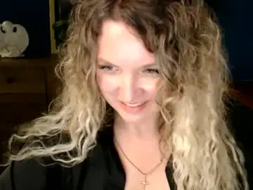Chaturbate Free Live Porn of luxdonna