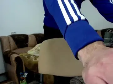 Chaturbate Free Porn Cam of i_like_older_men