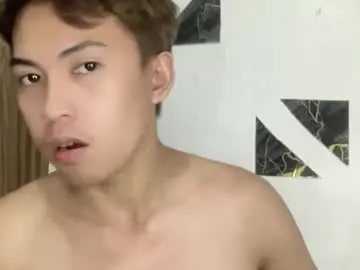 Chaturbate Live Sex Cam of yourcummer_april
